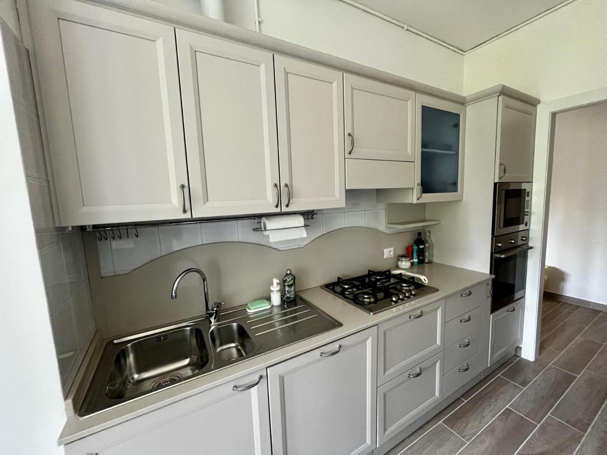 The Bright Place: Wide And Modern Condo Apartment In ミラノ エクステリア 写真