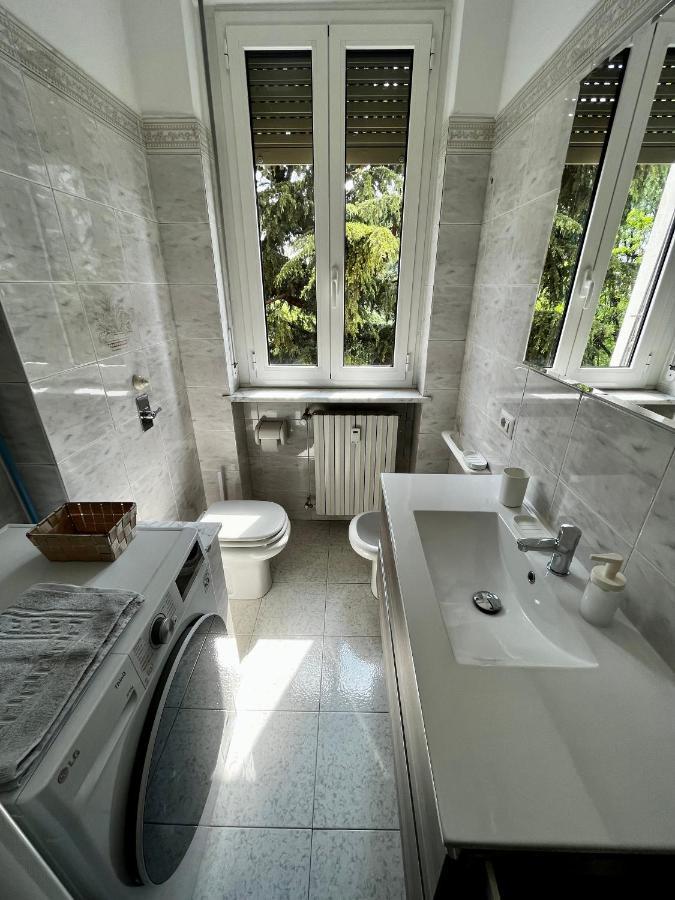 The Bright Place: Wide And Modern Condo Apartment In ミラノ エクステリア 写真